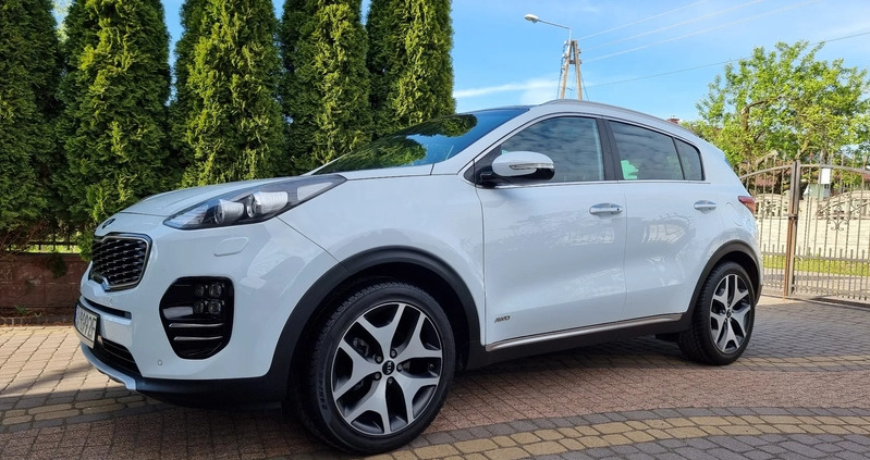 Kia Sportage cena 77900 przebieg: 165600, rok produkcji 2016 z Szczekociny małe 781